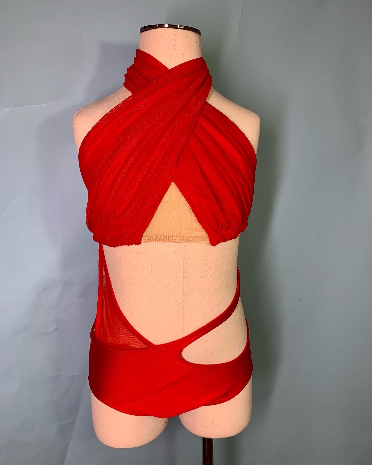 SOLID CUSTOM COSTUME BASE