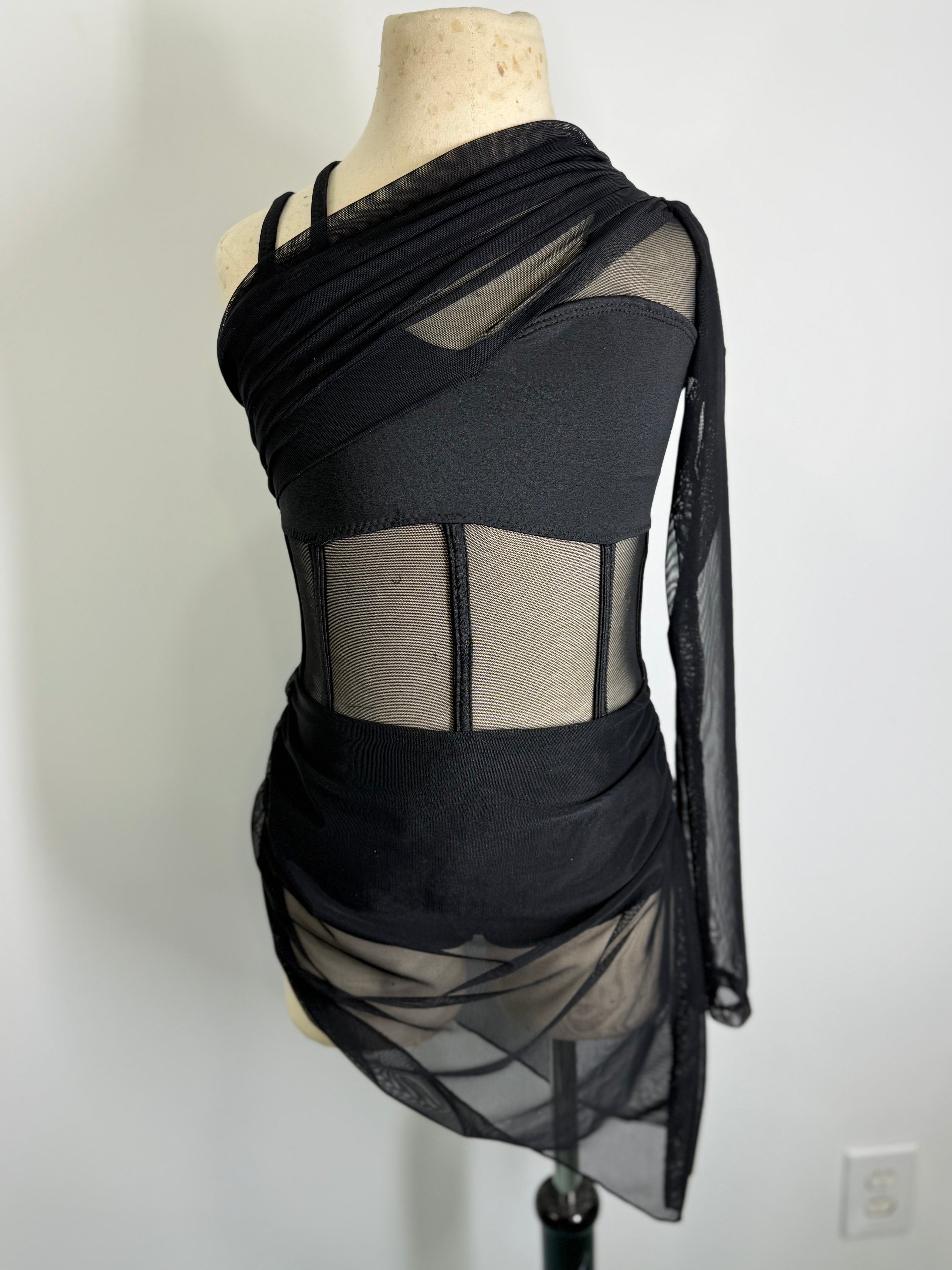 BLYTHE Contemporary SOLID CUSTOM COSTUME