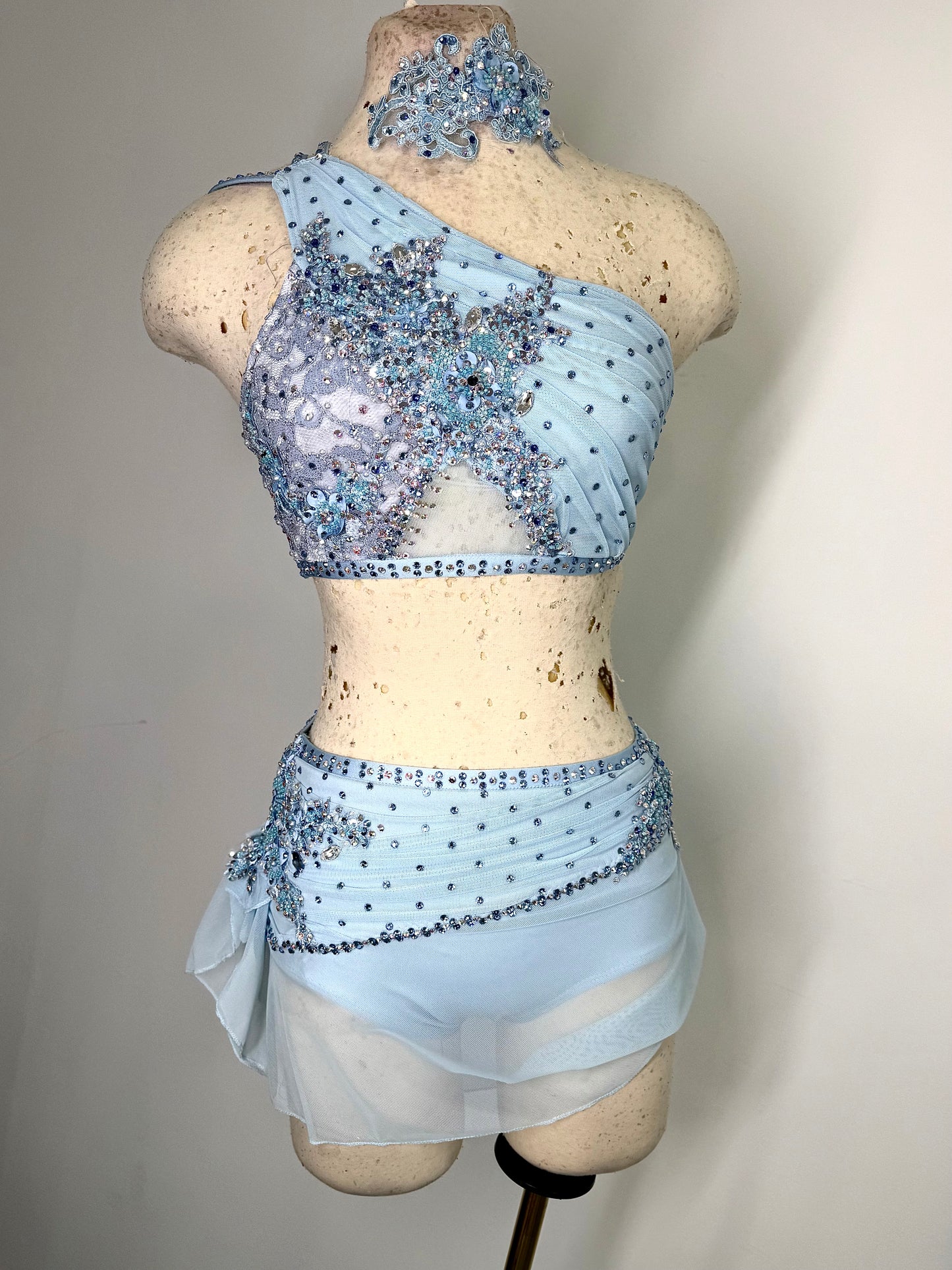 (GORGEOUS Custom Lyrical 2 pc dance costume