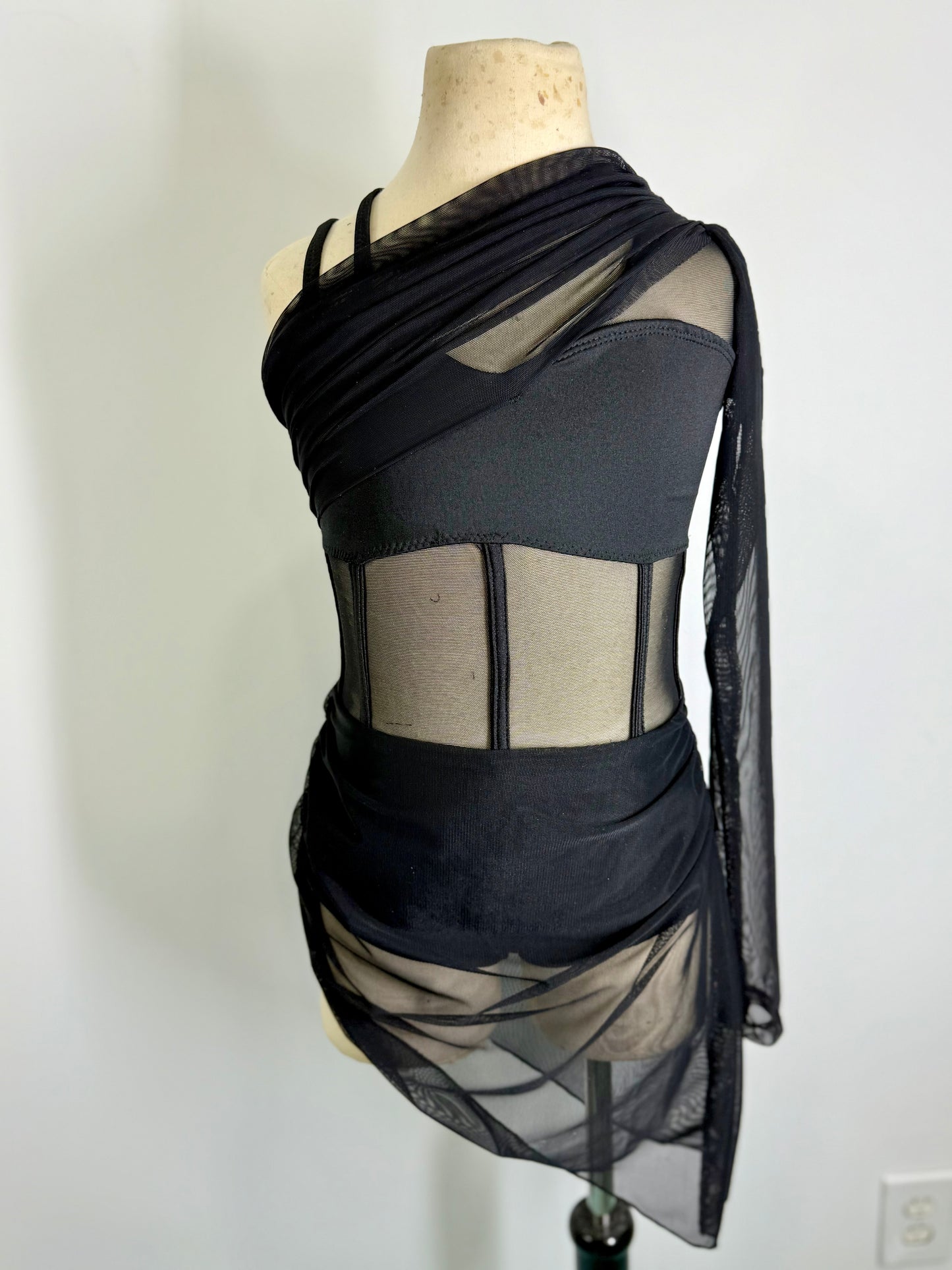BLYTHE Contemporary SOLID CUSTOM COSTUME