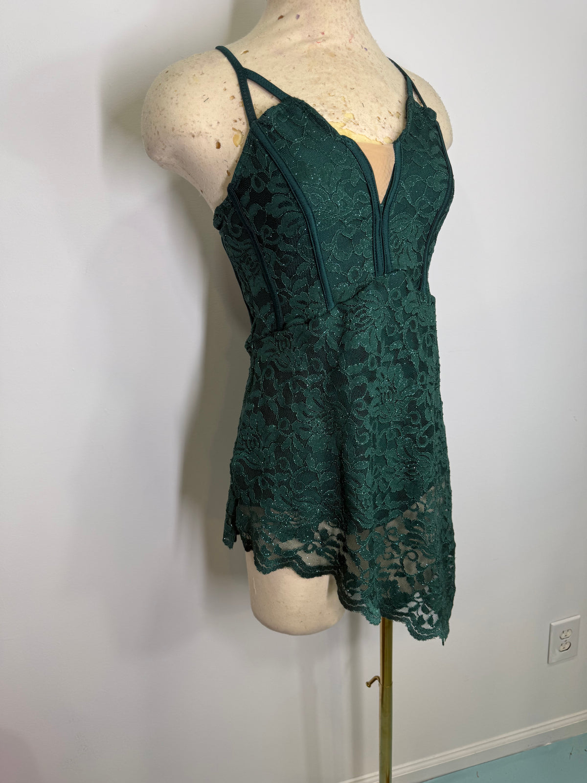 BALSAM Sparkly lace contemporary dance costume