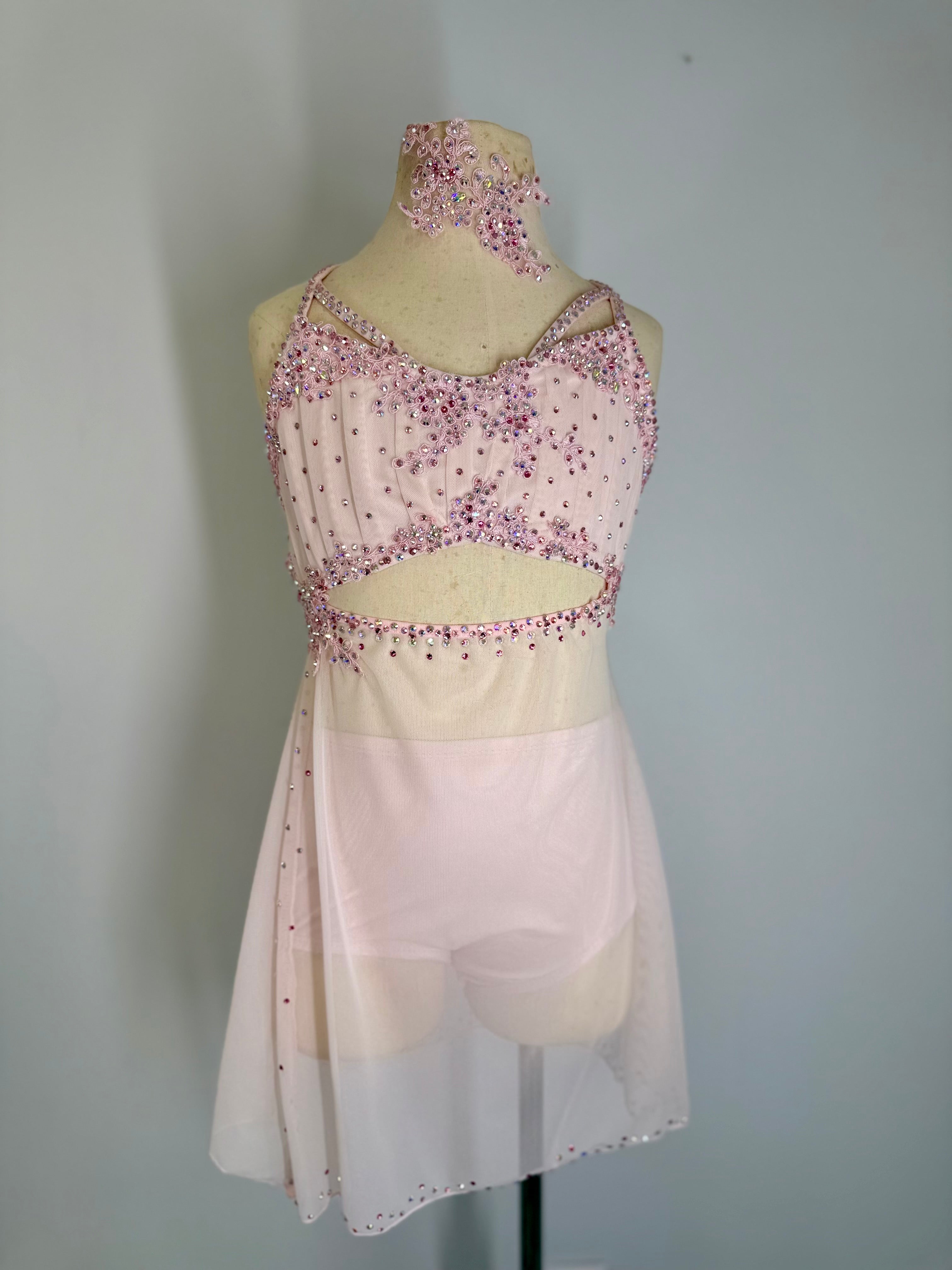 Maylin Lyrical DANCE costume