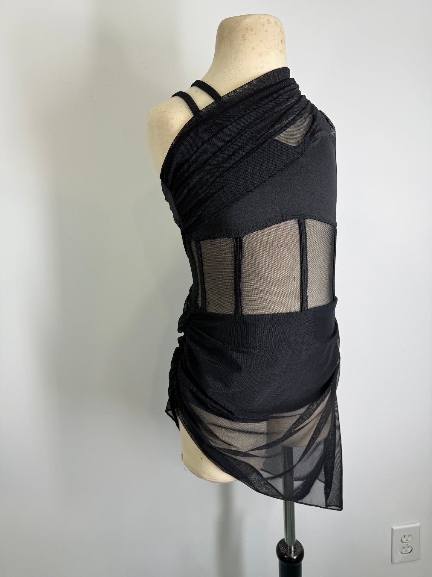 BLYTHE Contemporary SOLID CUSTOM COSTUME