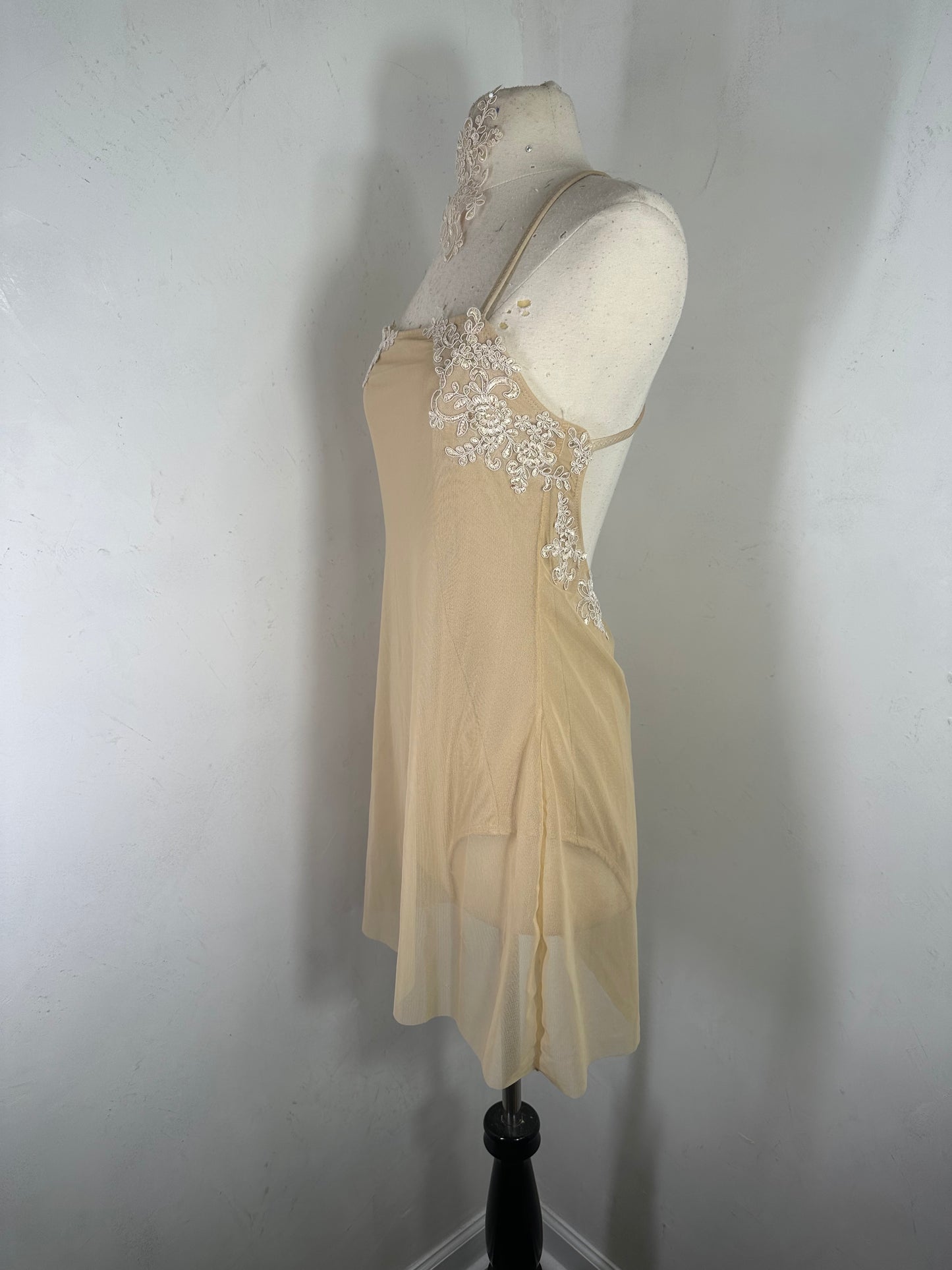 APPLIQUED DANCE DRESS without stones