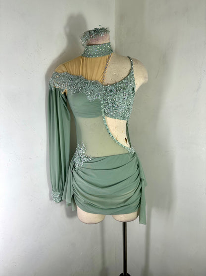 $600 Luxe Level Co9 Custom Costume Deposit