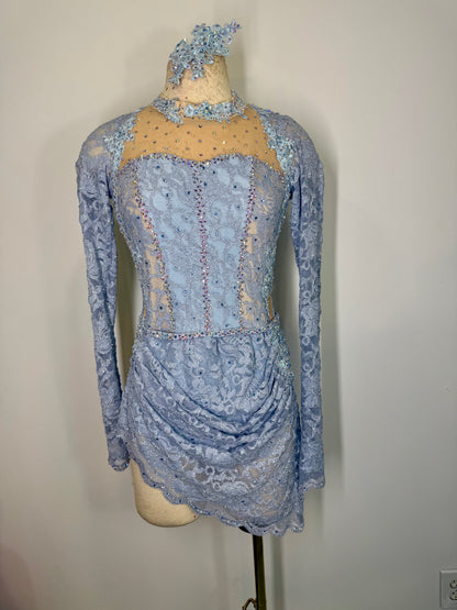 CHLOE Sparkly scalloped lace draped dance costume