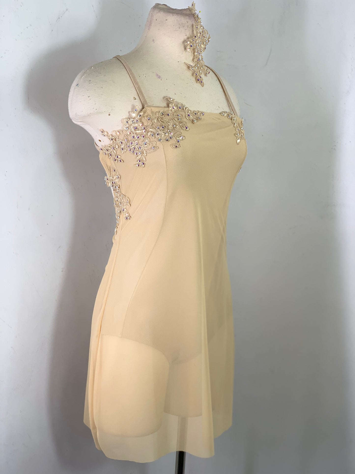 APPLIQUED DANCE DRESS