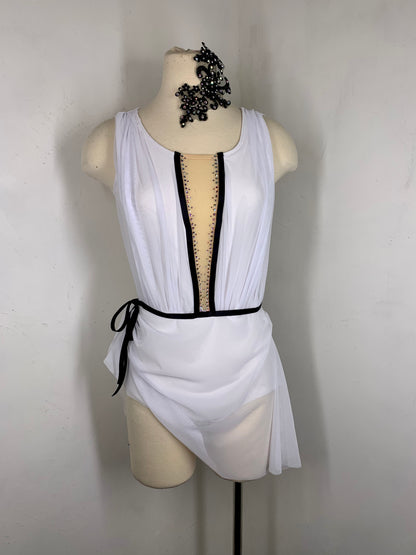 SERENA contemporary dance costume in white and black dance