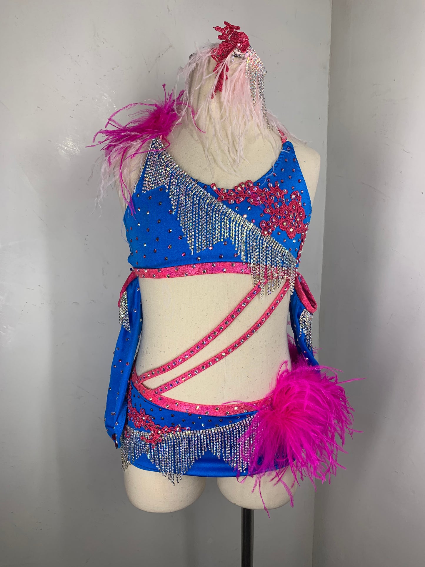 LC jazz dance costume